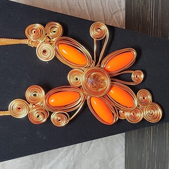 Unique Statement Necklace in Gold and Copper Tones - Picture 2 of 6